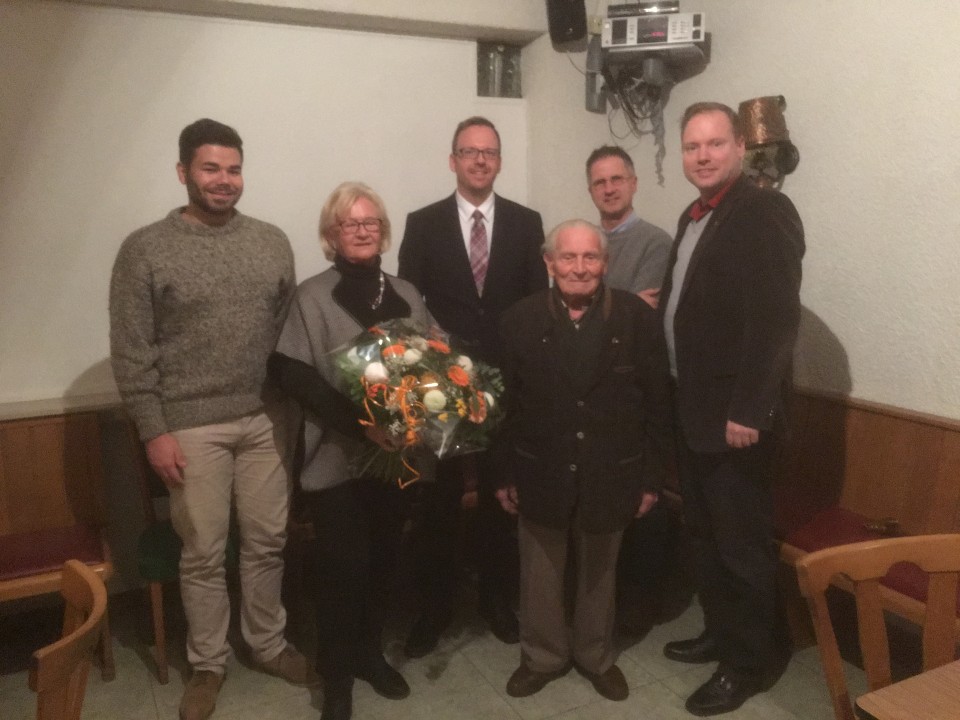 Das Vorstandsteam der CDU Haitz (von links): Adrian Kaletta, Irene Pahlich, Steffen He, der bisherige Vorsitzende Anton Spahn, Volker Rode und Stadtverbandsvorsitzender Christian Litzinger.